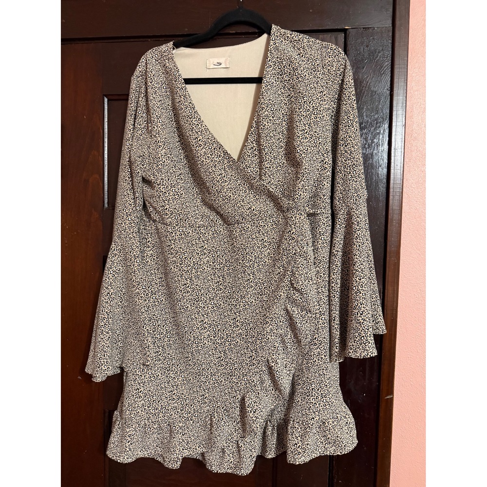 Altard State Casaday Leopard Print Faux Wrap Mini Dress Bell Sleeve Tan Large